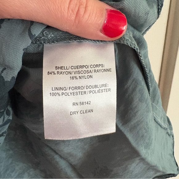 Gal Meets Glam Shiloh dress - Picture 7 of 7